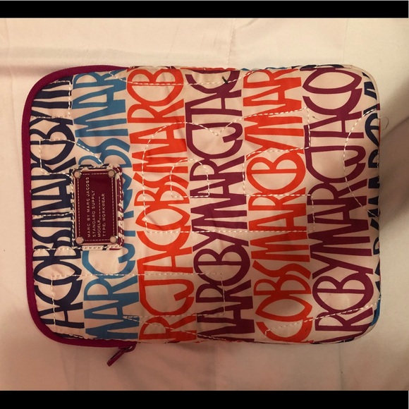 Marc By Marc Jacobs iPad sleeve - Picture 3 of 3